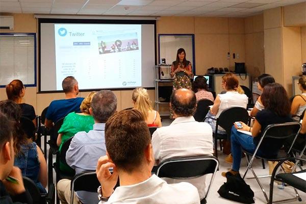 alphega farmacia forma a sus miembros para mejorar su activacin digital en las redes sociales alphega farmacia forma a sus miembros para mejorar su activacin digital en las redes sociales