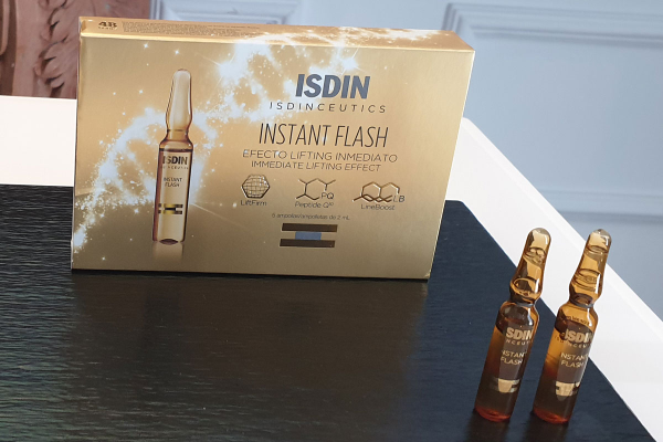 isdinceutics-instant-flash-las-nuevas-ampollas-con-efecto-lifting-inm