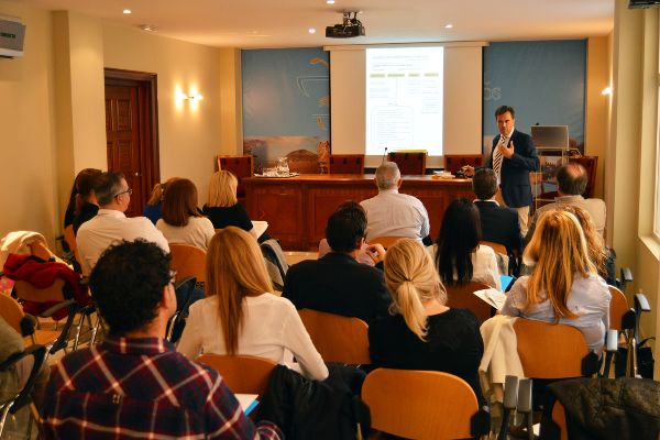 el-cof-de-almeria-revisa-la-elaboracion-de-productos-cosmeticos