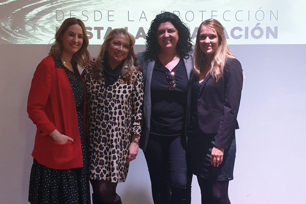 heliocare-amplia-su-gama-pediatrica-y-presenta-heliocare-360-water-g