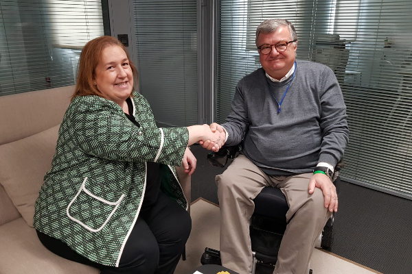 las-farmacias-navarras-comprometidas-con-la-sensibilizacion-sobre-la