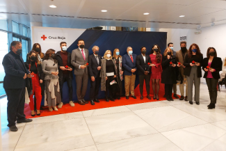 Cruz Roja Granada Barcelona señalan la labor Hefame en la formación para el con prácticas en sus | IM Farmacias
