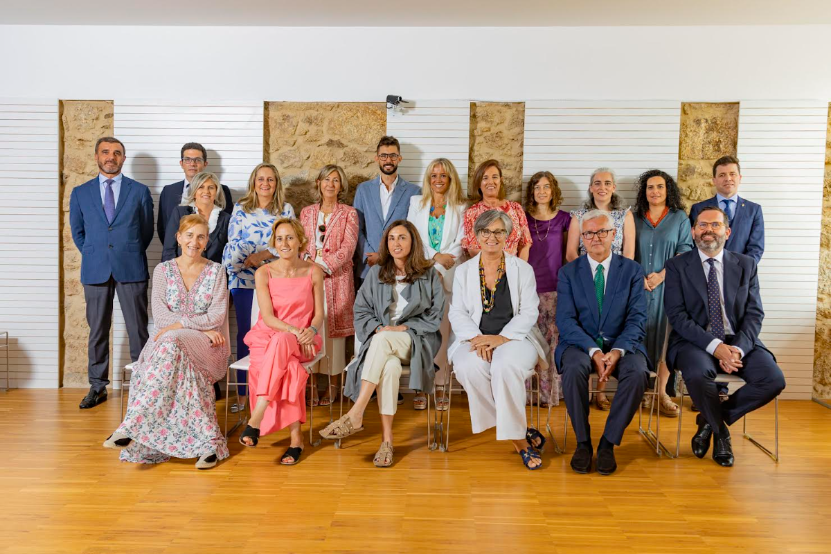 sara-catrain-gonzalez-se-posiciona-como-nueva-presidenta-del-colegio