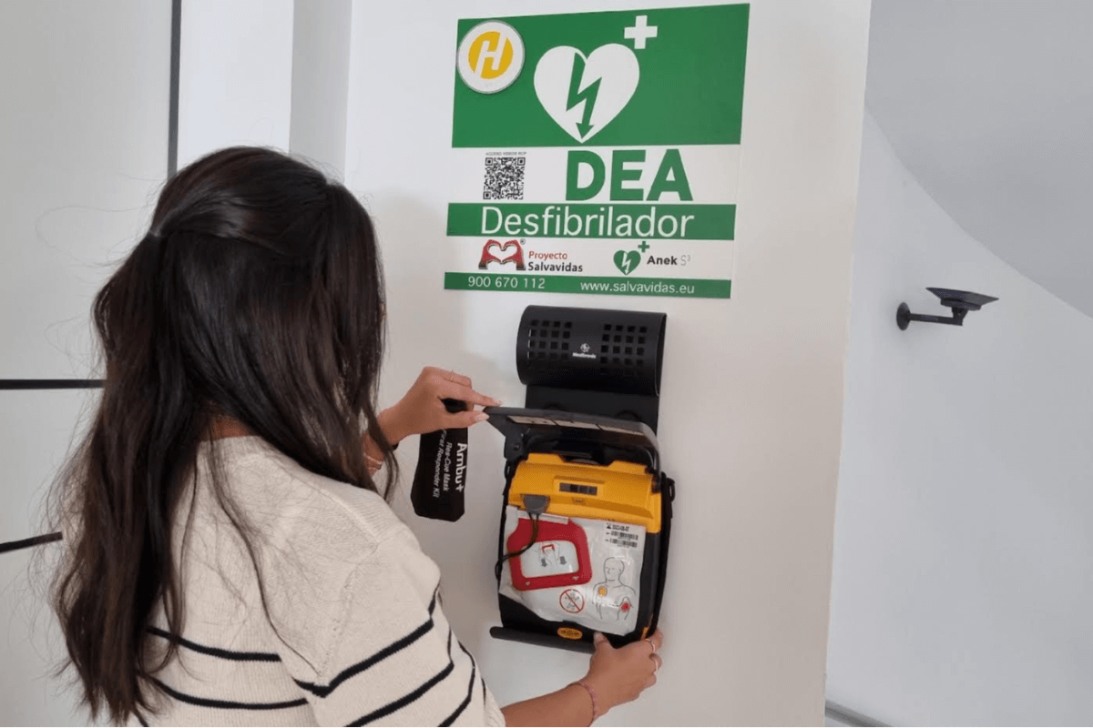 Hefame instala desfibriladores nos seus centros em Portugal, Gerona e Cuenca