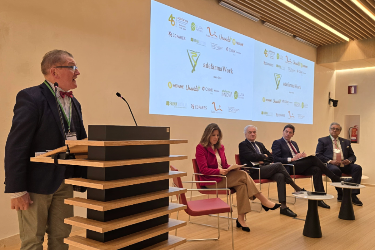 la-digitalizacion-de-la-farmacia-contribuye-a-su-humanizacion