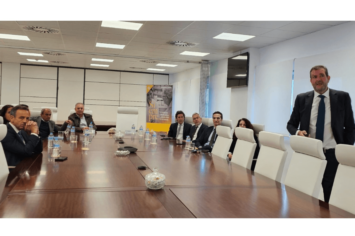 hefame-recibe-al-presidente-de-la-alianza-cooperativa-internacional-en